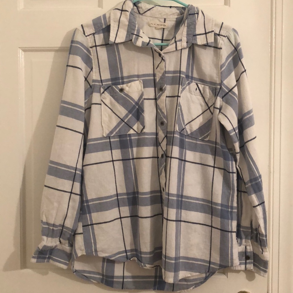 Cute button up shirt